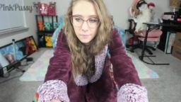 Pr3ttyp1nkpussy  09-08-2020